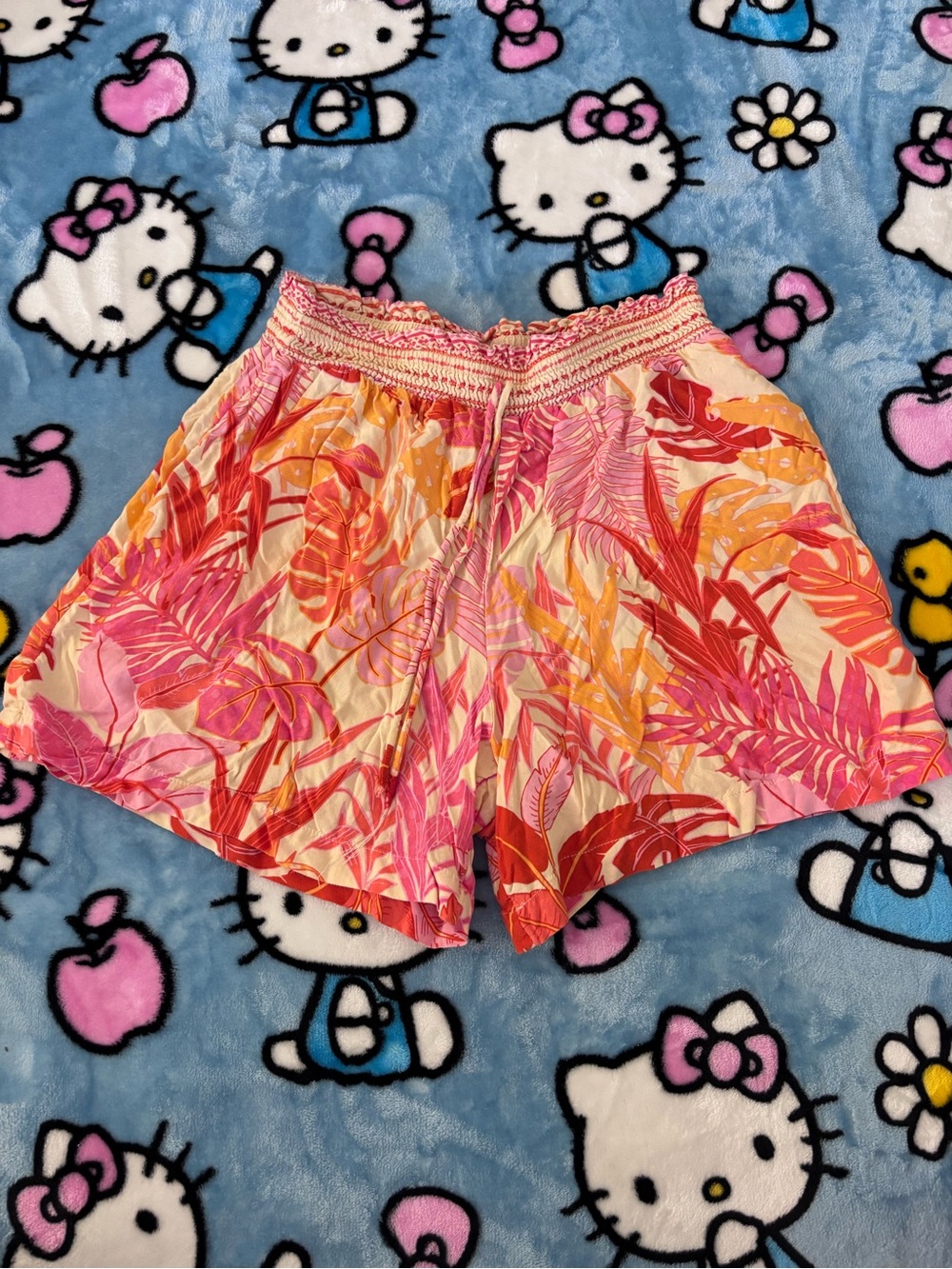 Haute Hippie Style shorts - Picture 2 of 9
